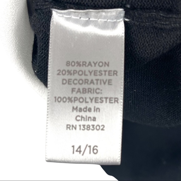 Avenue Black & White Layered Look Sweater with Removable Collar - Picture 8 of 9